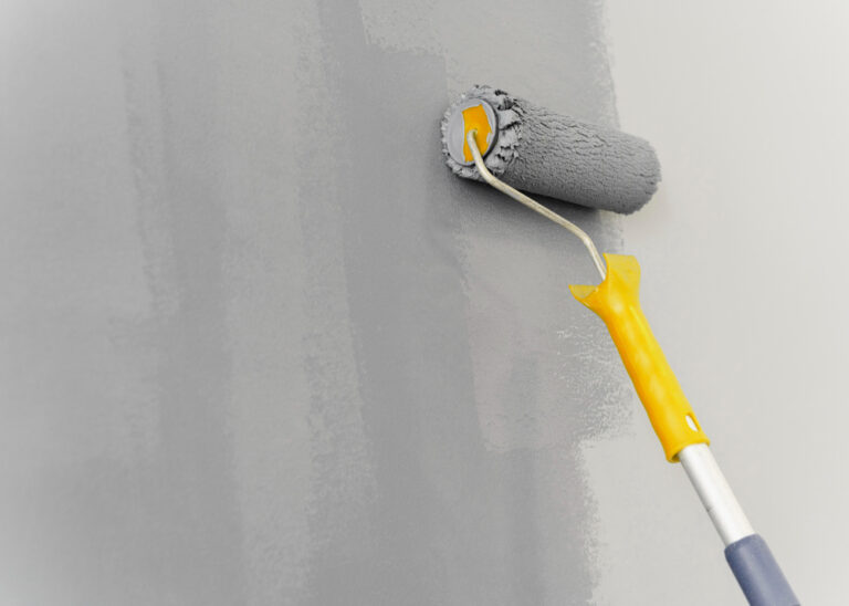 Impermeabilizante para áreas industriais - impermeabilização de parede com rolo de pintura