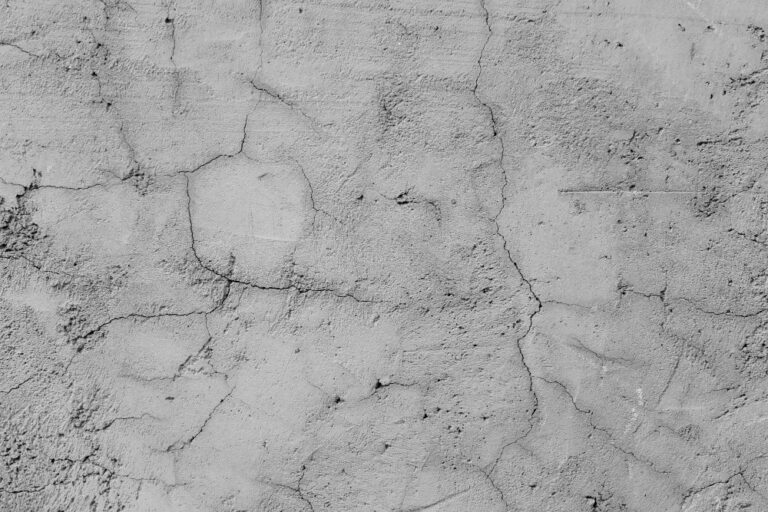Microfissuras na laje: problema estético ou estrutural?
